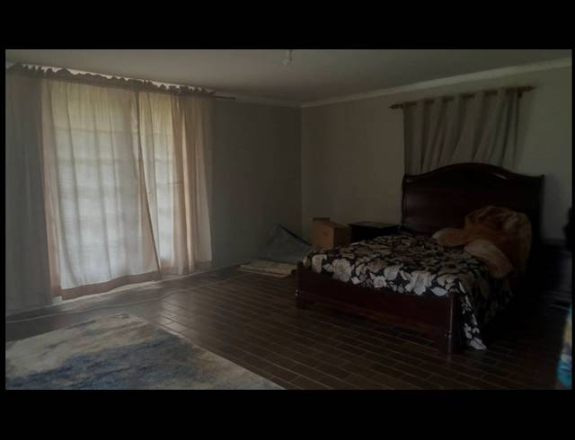 3 BEDROOM FREEHOLD FOR SALE IN EASTWOOD